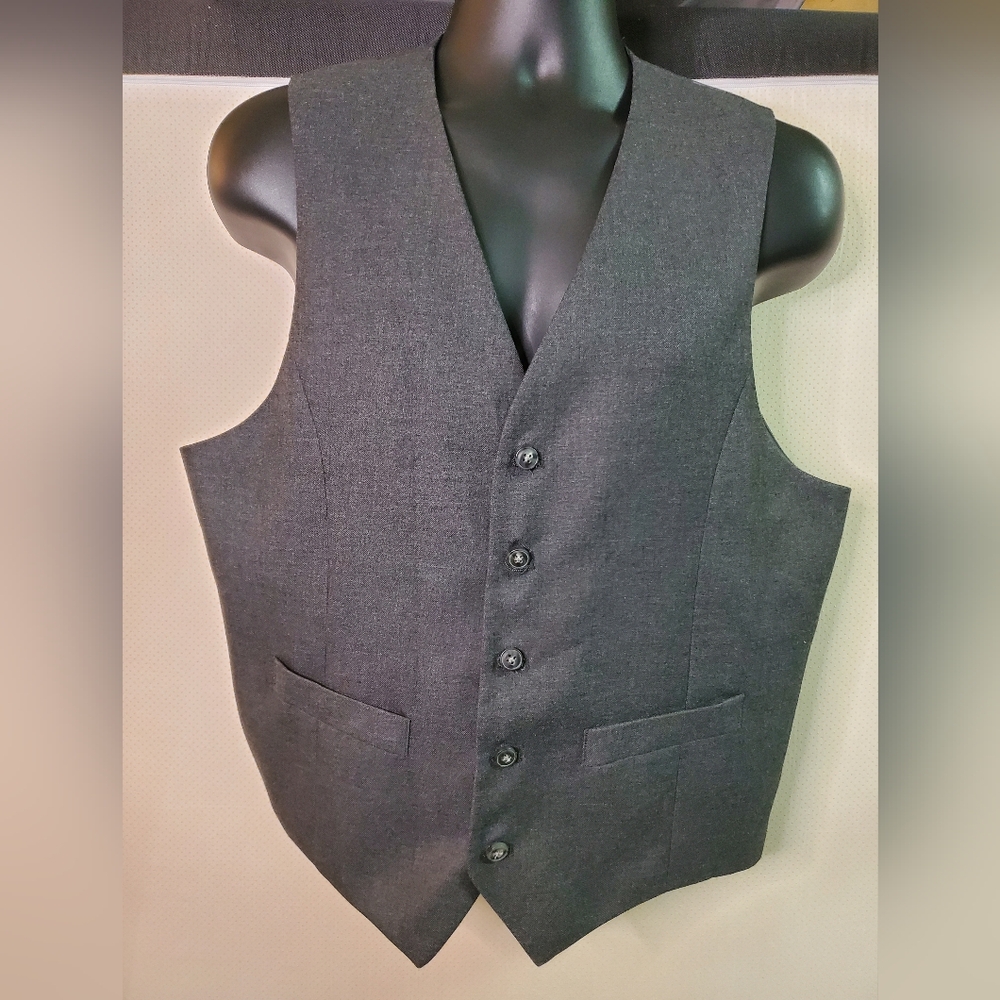 Haggar Men's vest
